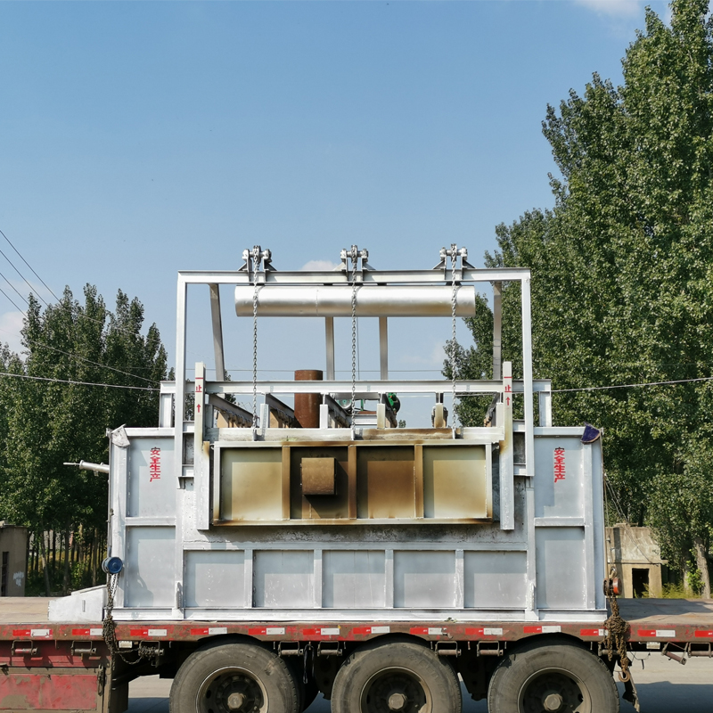 Rectangular aluminum melting furnace