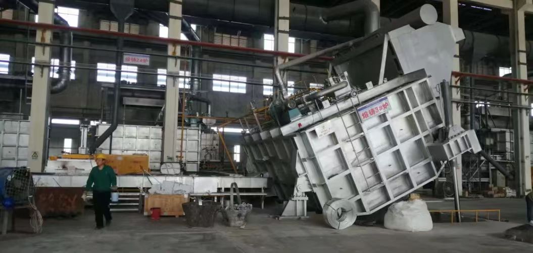 Tilting Rectangular Aluminum Melting Furnace