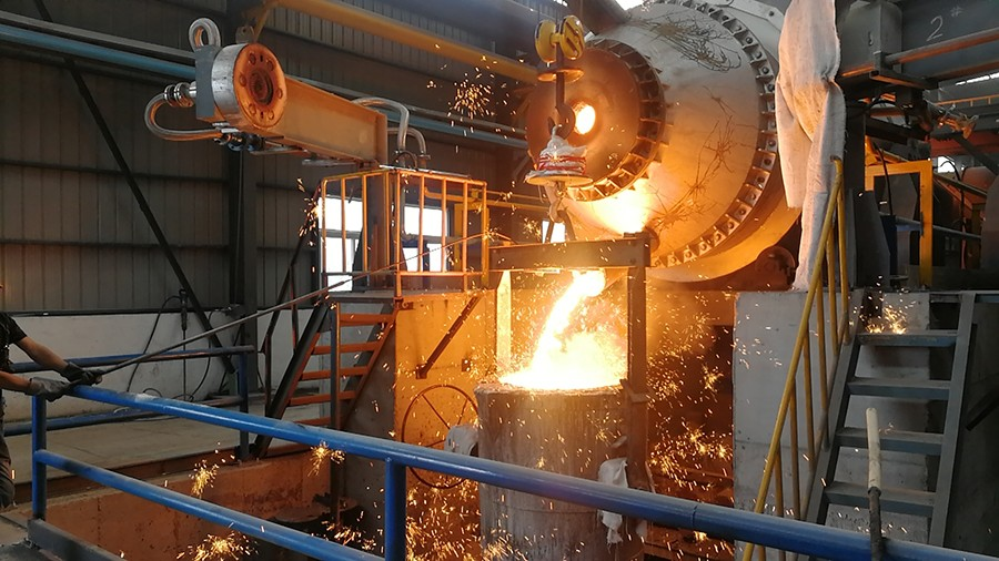 Aluminum rotary furnace